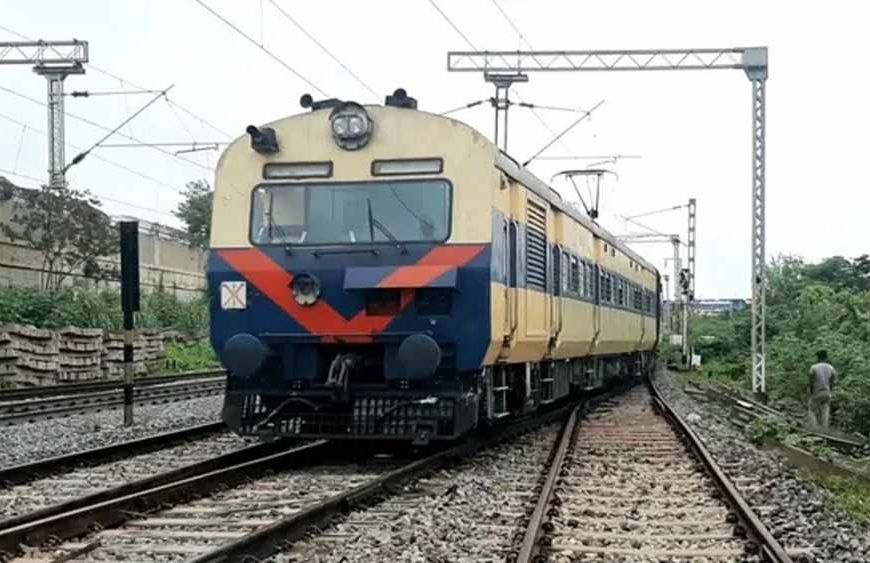 गया पुलिस भर्ती परीक्षा के लिए पूर्व मध्य रेल ने चलाईं विशेष ट्रेनें, अभ्यर्थियों को बड़ी राहत