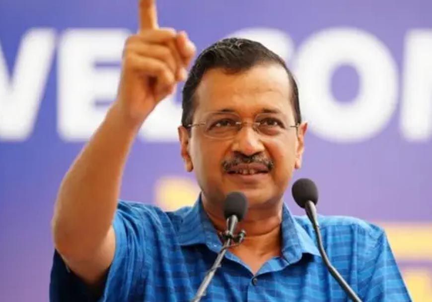 केजरीवाल का मोदी सरकार पर बड़ा हमला, बोले- पेपर लीक रोकने की नीयत नहीं; MLA-MP खरीदने के लिए चाहिए पैसा