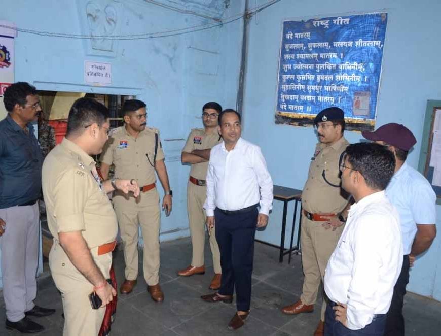 NEET UG 2026 री-एग्जाम को लेकर प्रशासन अलर्ट, कलेक्टर ने परीक्षा केंद्रों का किया निरीक्षण
