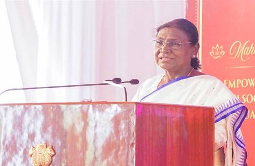विकास और संस्कृति का संतुलन ही सशक्त और समृद्ध समाज की आधारशिला : राष्ट्रपति मुर्मु
