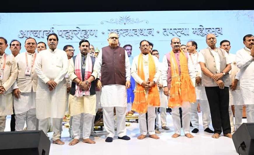 मानवता को शांति, आत्मसंयम, करुणा और अहिंसा का मार्ग दिखाते हैं भगवान महावीर के विचार : लोकसभा अध्यक्ष  ओम बिरला