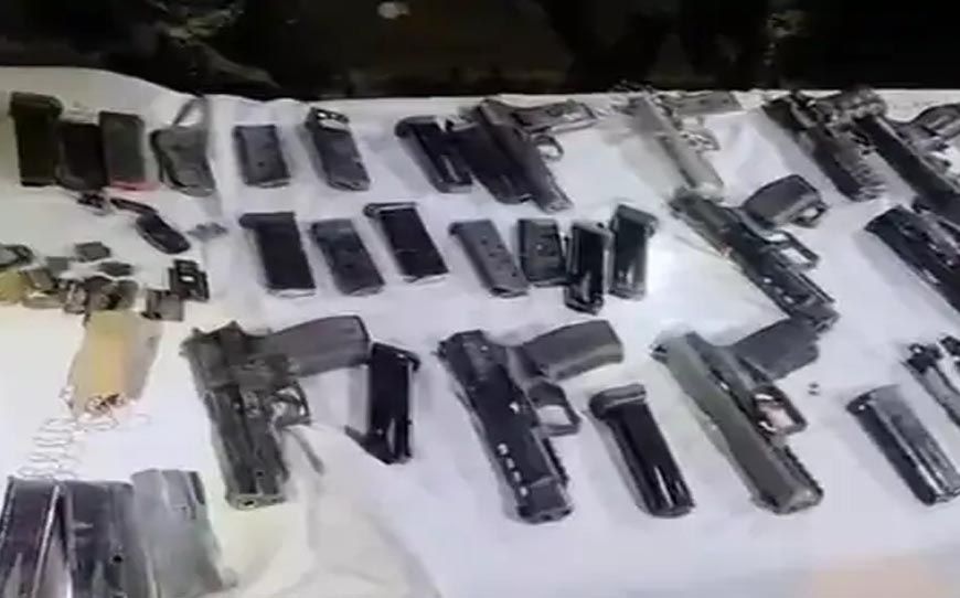 अमृतसर में हथियारों का बड़ा जखीरा बरामद, AK-47 और 368 कारतूस मिले; एक आरोपी हिरासत में