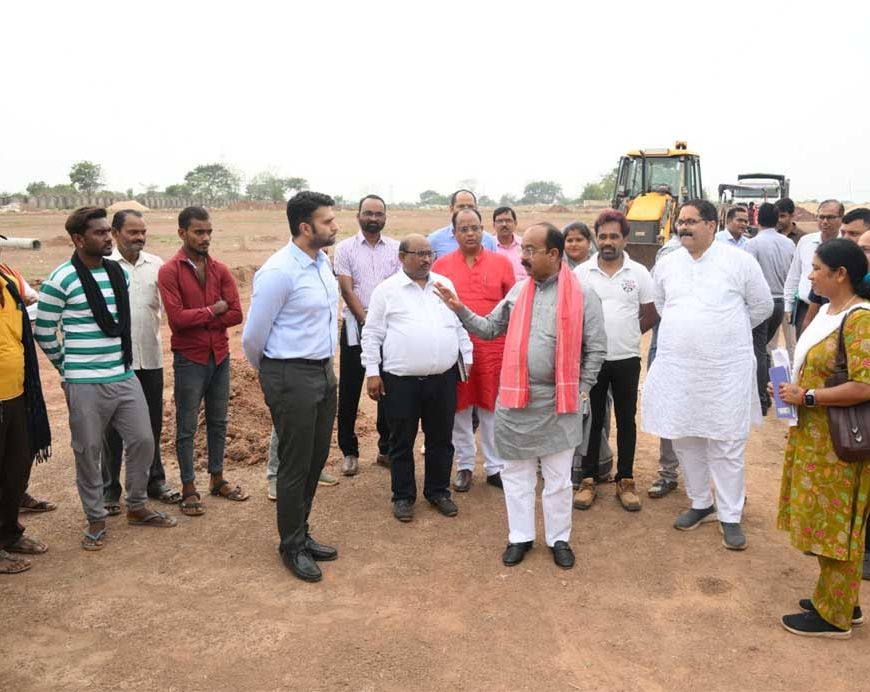 उप मुख्यमंत्री  अरुण साव ने इंटिग्रेटेड स्पोर्ट्स स्टेडियम का किया स्थल निरीक्षण, कुछ दिनों पहले शुरू हुआ है काम