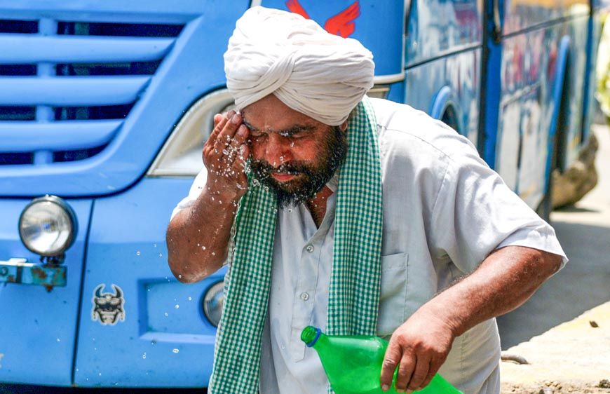पंजाब में 42.5°C की तपिश! लहरा मुहब्बत थर्मल प्लांट बंद, बढ़े बिजली कट के आसार; जानें कब होगी बारिश