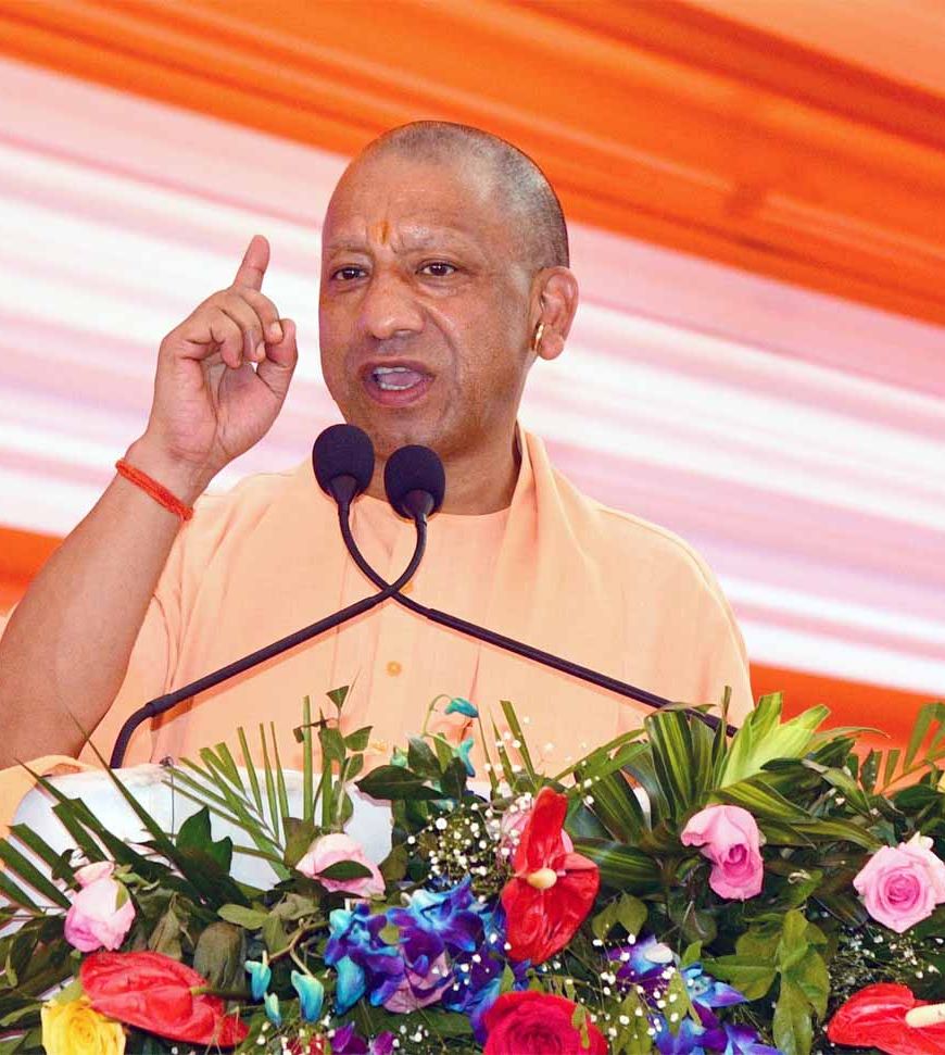 अलीगढ़ दौरा बीच में छोड़कर लखनऊ रवाना हुए मुख्यमंत्री
