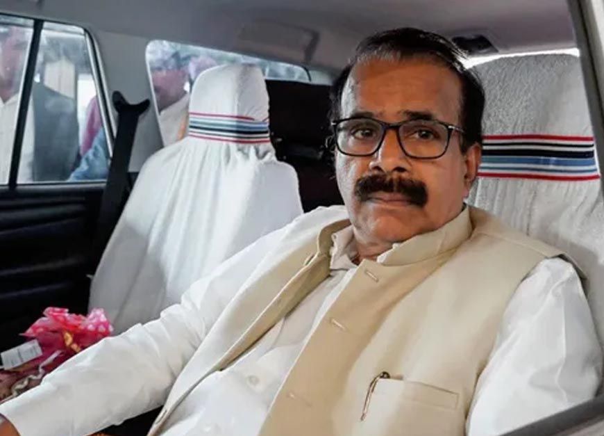 मोदी सरकार में बड़ा बदलाव! जॉर्ज कुरियन ने केंद्रीय राज्य मंत्री पद से दिया इस्तीफा, राष्ट्रपति ने मंजूर किया
