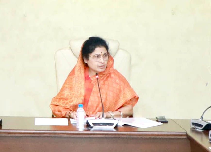 लापरवाह ठेकेदारों एक्शन की तैयारी, राज्यमंत्री गौर ने ब्लैक लिस्ट करने के दिए निर्देश