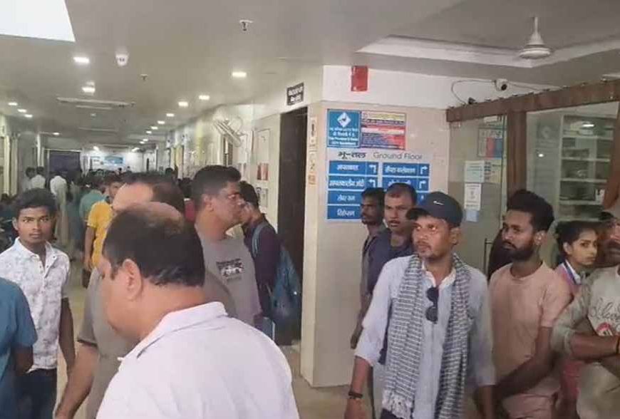 रायगढ़ इस्पात संयंत्र में फर्नेस ब्लास्ट, 4 मजदूर घायल; मौके पर मची अफरा-तफरी