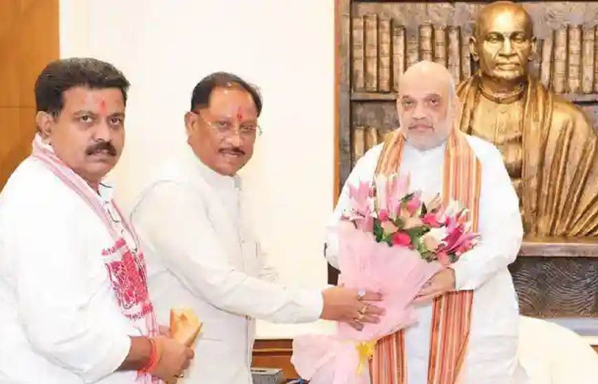 बस्तर में विकास और जनविश्वास का मजबूत हो रहा है आधार: केंद्रीय गृहमंत्री अमित शाह से मिले मुख्यमंत्री विष्णुदेव साय