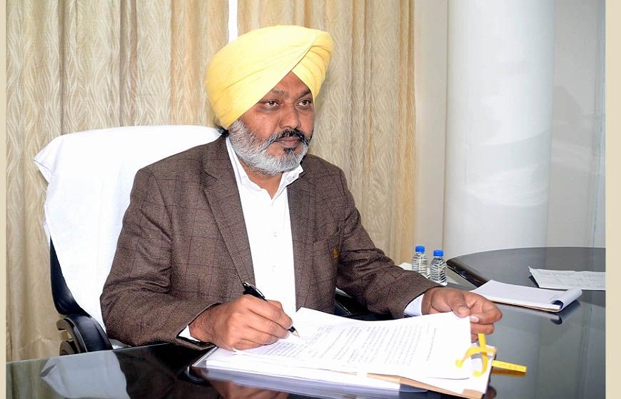 मिनी बस ऑपरेटरों को बड़ी राहत, मंत्री हरपाल सिंह चीमा ने पासिंग फीस पर दिया बड़ा भरोसा