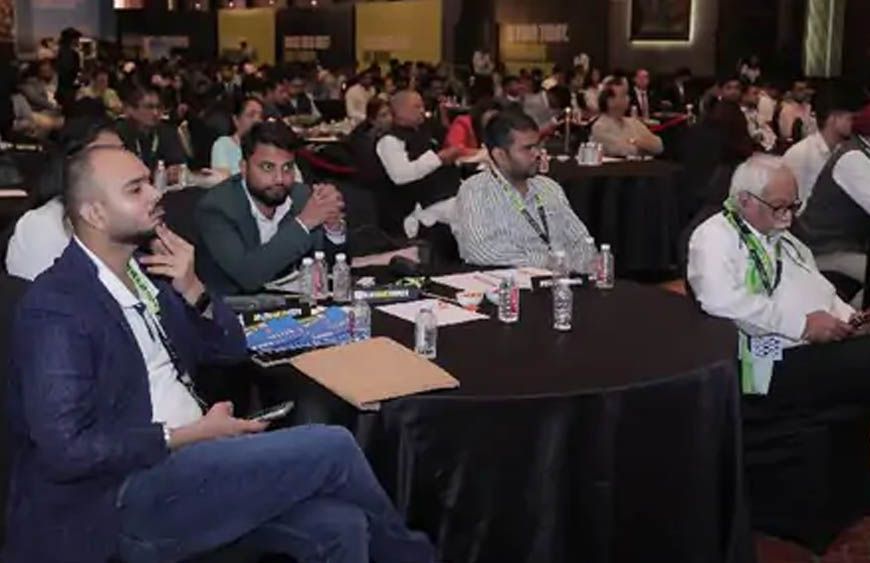 इंदौर बना EV और ग्रीन एनर्जी का नया हब, कॉन्क्लेव में जुटे देशभर के निवेशक और स्टार्टअप
