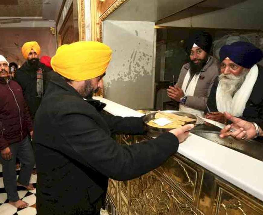 अकाल तख्त साहिब में पेशी से पहले CM मान और मनीष सिसोदिया की अहम बैठक, बनी रणनीति