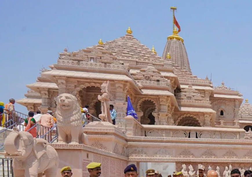 राम मंदिर चढ़ावा चोरी मामला: सुप्रीम कोर्ट ने तत्काल सुनवाई से किया इनकार, CBI जांच की मांग वाली याचिका पर पूछा- इतनी जल्दबाजी क्यों?