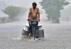 Punjab Weather Alert: पंजाब के 5 जिलों में भारी बारिश की चेतावनी, चंडीगढ़ में छाए रहेंगे बादल, हिमाचल में एडवाइजरी जारी