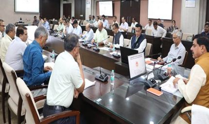 स्कूल चलें अभियान के दौरान ही कराएं सांदीपनि विद्यालय भवनों का लोकार्पण : मुख्यमंत्री डॉ. यादव