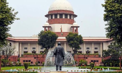 दिल्ली सरकार को सुप्रीम कोर्ट से झटका, बिजली कंपनियों के CAG ऑडिट पर फिलहाल रोक