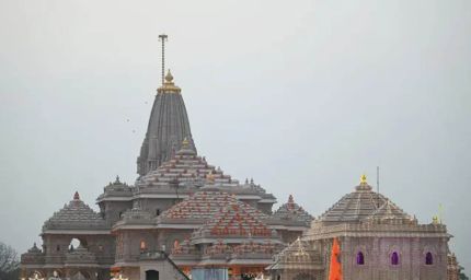 राम मंदिर में दान काउंटिंग का नया नियम: कर्मचारियों के लिए 'नो-पॉकेट' ड्रेस कोड लागू