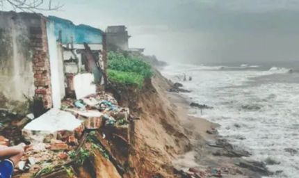 ओडिशा में समुद्र का बढ़ता कहर: गंजाम का तट कटाव की चपेट में, 17 गांवों पर मंडराया संकट
