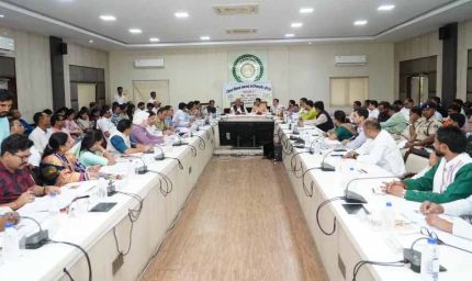 सांसद बृजमोहन अग्रवाल की बैठक में शिक्षा-स्वास्थ्य समेत कई विकास योजनाओं को मिली मंजूरी