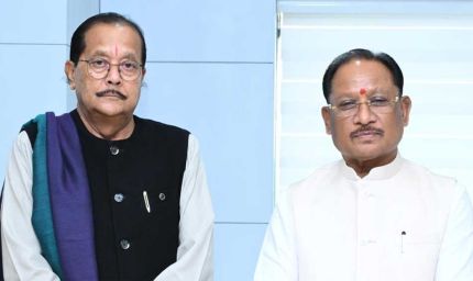 मुख्यमंत्री  विष्णु देव साय से झारखंड के वित्त मंत्री  राधाकृष्ण किशोर ने की सौजन्य भेंट