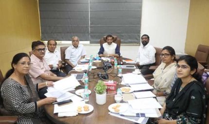 मध्यप्रदेश राज्य वित्त आयोग ने राजस्व विभाग के अधिकारियों के साथ की समीक्षा