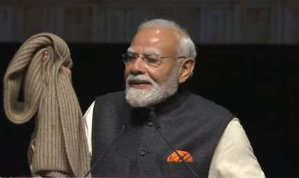 न्यूजीलैंड में भावुक हुए PM मोदी, बोले- 'कीवी मित्र का दिया मफलर आज भी मेरे पास है'