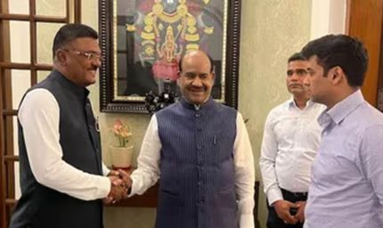 उद्धव कैंप में बगावत की अटकलों के बीच दिल्ली की गुप्त बैठक की तस्वीरें वायरल