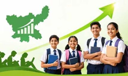 झारखंड में ऊपरी कक्षाओं में घटा नामांकन, ड्रॉपआउट दर बनी बड़ी चुनौती