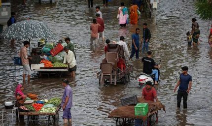 Weather Update: 10 हजार KM लंबा बादलों का कारवां बंगाल की खाड़ी की ओर, जल्द झमाझम बारिश के आसार