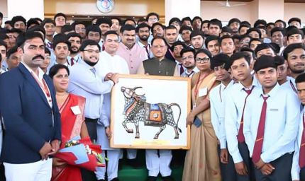 लोकतंत्र की पाठशाला बना विधानसभा परिसर: शकुंतला विद्यालय के विद्यार्थियों ने सदन की कार्यवाही का किया अवलोकन