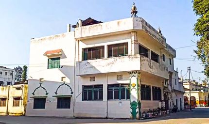सहारनपुर कलेक्ट्रेट की 70 साल पुरानी मस्जिद हटाने का कोर्ट आदेश