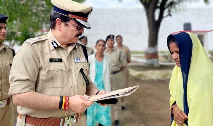 जेल महानिदेशक डॉ वरुण कपूर द्वारा शाजापुर जिला जेल का सघन निरीक्षण