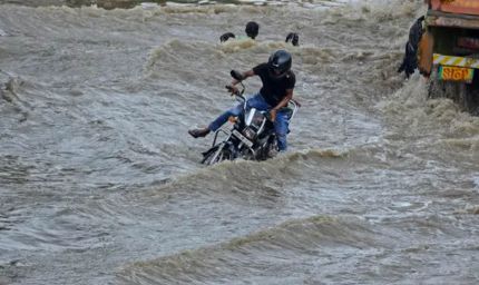 उत्तराखंड में रेड अलर्ट, दिल्ली समेत 11 राज्यों में भारी बारिश की चेतावनी, IMD का बड़ा अपडेट