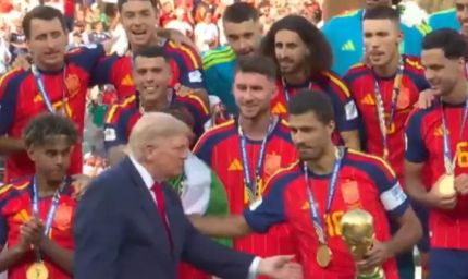 FIFA World Cup Final: स्पेन बना चैंपियन, ट्रंप जश्न के बीच पहुंचे तो FIFA चीफ ने किया किनारे