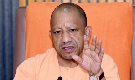 CM योगी का जनता दर्शन: खिलाड़ियों को नौकरी का भरोसा, अधिकारियों को सख्त निर्देश