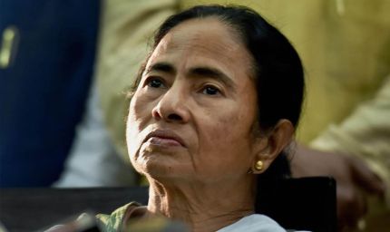 मता बनर्जी को बड़ा झटका, TMC के 3 बैंक खाते फ्रीज, जेट-हेलीकॉप्टर खरीद मामले से जुड़ा विवाद
