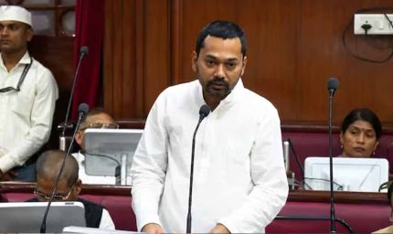 बिहार विधानमंडल में 21 साल में पहली बार नहीं पहुंचे नीतीश कुमार, सम्राट सरकार के बीच निशांत की नसीहत