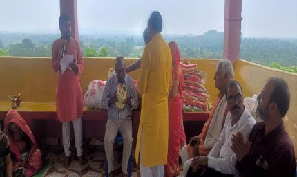 ग्राम बिलासपुर में अमरनाथ यात्रा से लौटे श्रद्धालुओं का हुआ सम्मान
