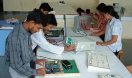 हरियाणा में पीएम-सेतु योजना से 60 आईटीआई का होगा आधुनिक उन्नयन