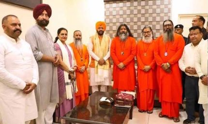 हरियाणा के CM नायब सैनी जालंधर पहुंचे, दिव्य ज्योति संस्थान के सेवा कार्यों की जमकर सराहना