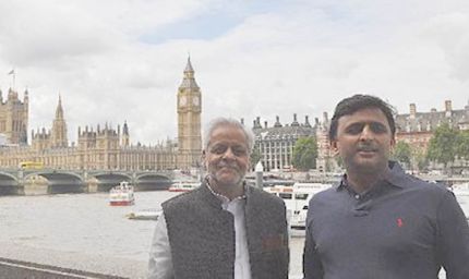 अखिलेश का लंदन दौरा बना चर्चा का विषय, सियासी गलियारों में तेज हुई अटकलें