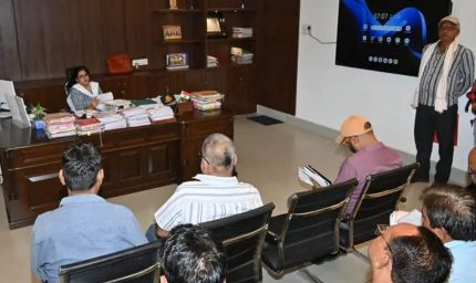 राजस्व वसूली में लापरवाही नहीं होगी बर्दाश्त, लक्ष्य पूर्ति के लिए वर्तमान प्रयासों में लाए गति, निगमायुक्त ने राजस्व वसूली की समीक्षा बैठक में दिए सख्त निर्देश