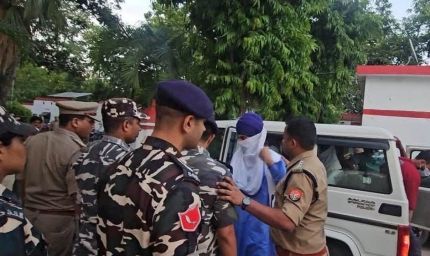 इंडो-नेपाल बॉर्डर पर बड़ा एक्शन: बहराइच से 'वारिस पंजाब दे' का वांटेड बिक्रमजीत और अमेरिकी नागरिक गिरफ्तार