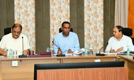 लोक निर्माण विभाग के सचिव ने जेलों में निर्माणाधीन कार्यों की प्रगति की समीक्षा की