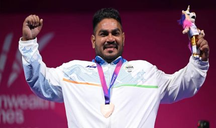 सब्जी बेची, ई-रिक्शा चलाया... अब CWG में भारत को दिलाया पहला मेडल, जानिए कौन हैं झंडू कुमार