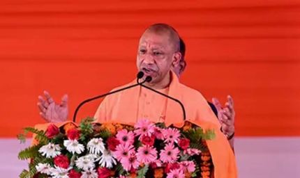 कांवड़ यात्रा के लिए यूपी सरकार का बड़ा फैसला, अतिरिक्त बसें और 24 घंटे कंट्रोल रूम
