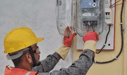 स्मार्ट मीटरों से बढ़े बिजली बिल, योजना पर फिर उठे गंभीर सवाल