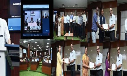 ई-ऑफिस एवं समयबद्ध उपस्थिति में उत्कृष्ट प्रदर्शन करने वाले अधिकारी-कर्मचारी सम्मानित