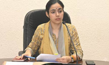 किसान की बेटी मिशा सिंह बनीं IAS! LLB के बाद क्रैक किया UPSC, अब संभालेंगी कलेक्टर की जिम्मेदारी