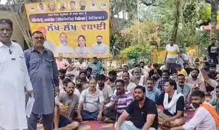 बरनाला घटना पर भड़के सफाई कर्मचारी, हड़ताल से कूड़े के लगे ढेर और सीवरेज हुए ओवरफ्लो